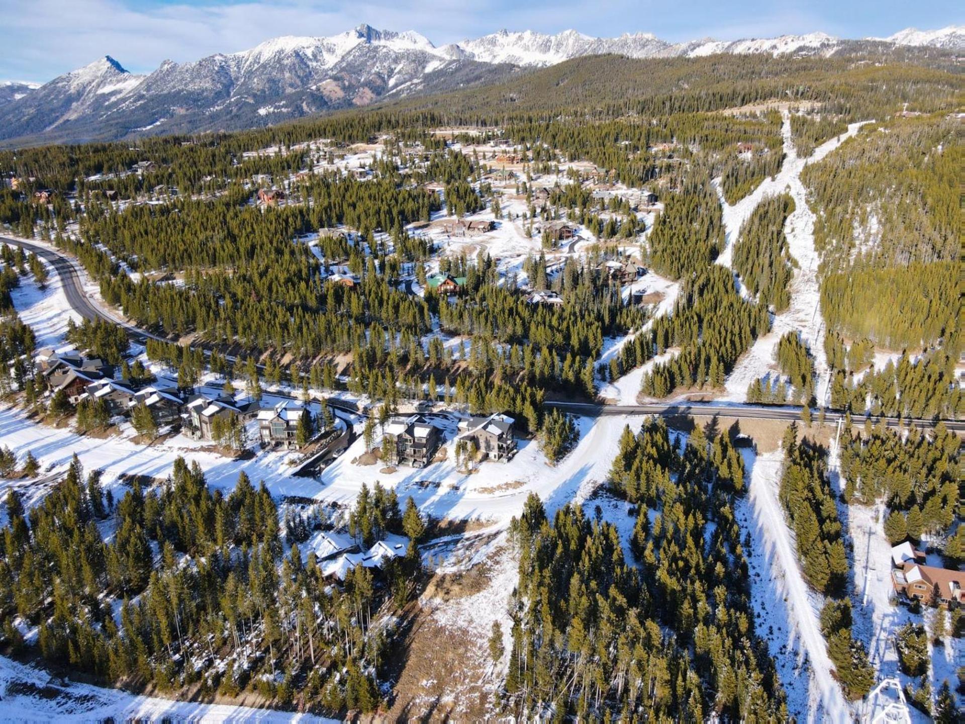 Rising Bull Lodge Big Sky Exterior foto